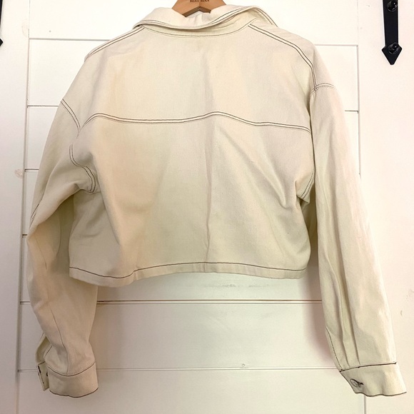 Cropped Jacket - Picture 2 of 8